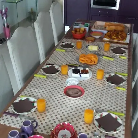 Alojamento de Acomodação e Pequeno-almoço Les De Veronique, Chez Veronique Olive