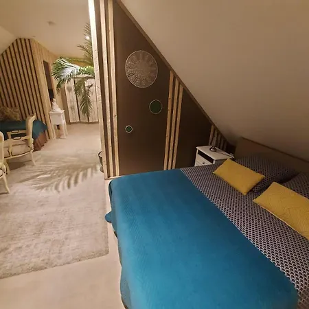 Les De Veronique, Chez Veronique Olive Saint-Pair-sur-Mer