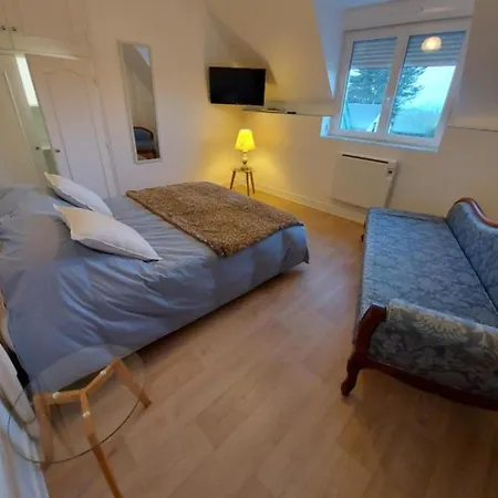 Les De Veronique, Chez Veronique Olive