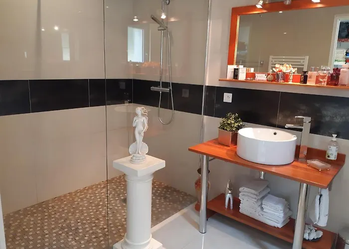 Les De Veronique, Chez Veronique Olive Saint-Pair-sur-Mer