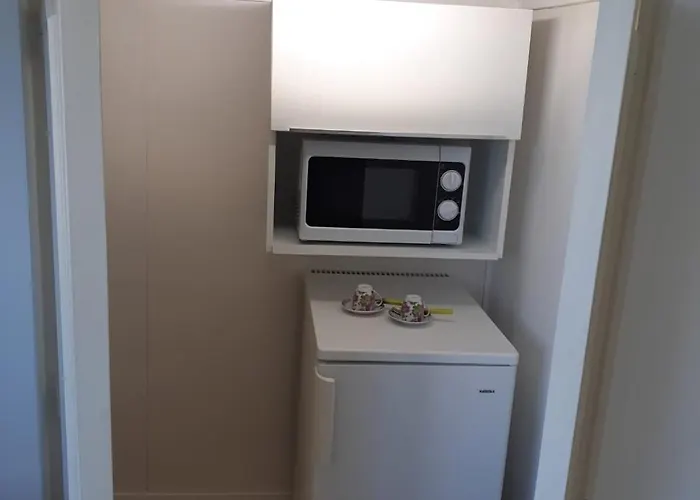 Les De Veronique, Chez Veronique Olive Bed and Breakfast Saint-Pair-sur-Mer