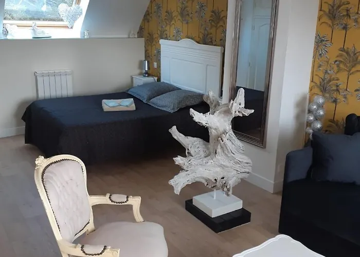 Les De Veronique, Chez Veronique Olive